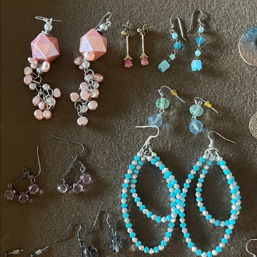 Chic Multicolor Earring Collection - Picture 3 of 7